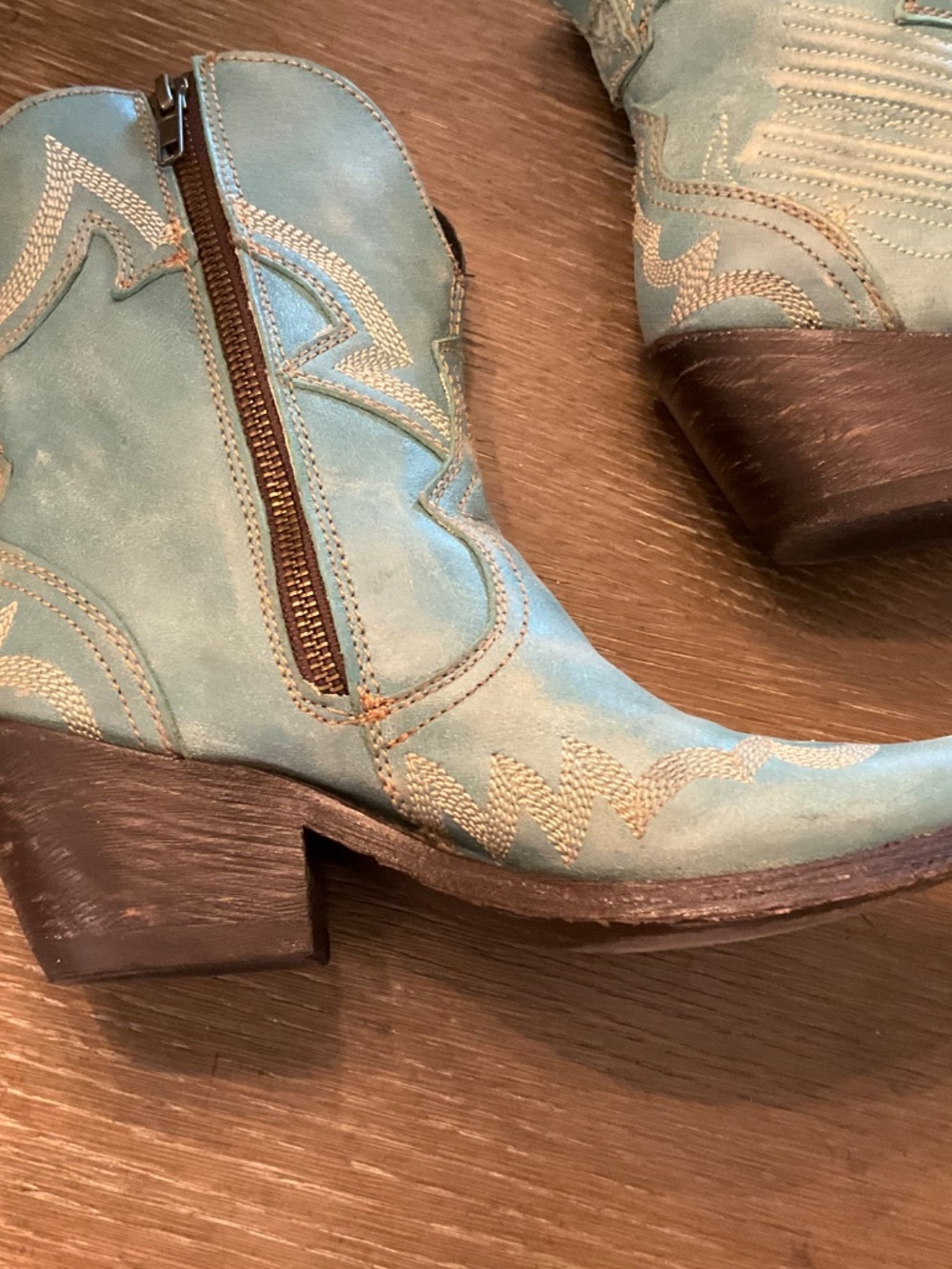 “Liberty Black” stunning premium leather boots … size 8 1/2 - Picture 3 of 4